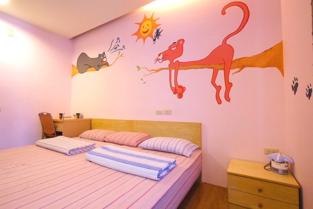 Hôtel Luca à Taichung Extérieur photo