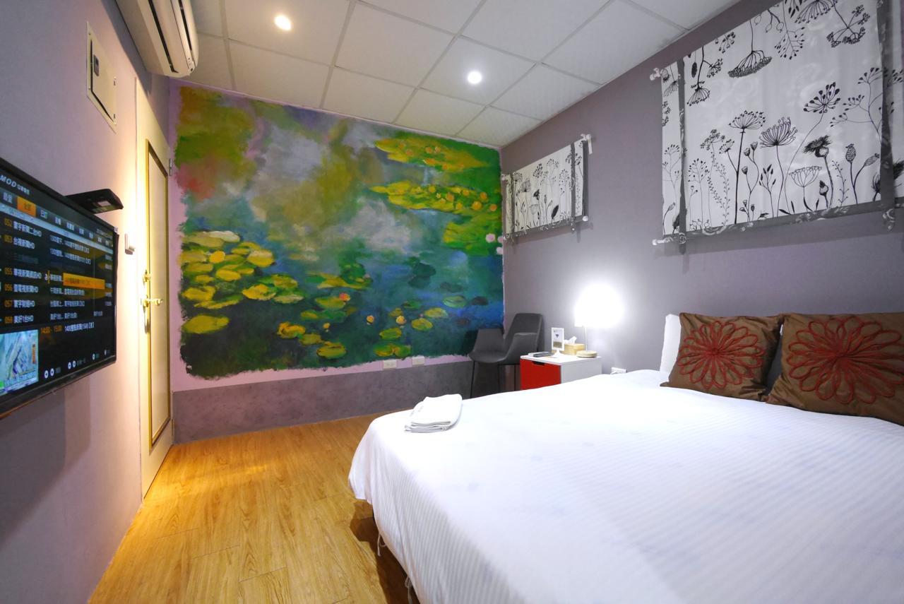 Hôtel Luca à Taichung Extérieur photo