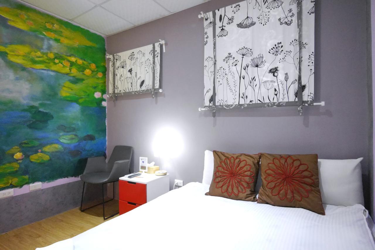 Hôtel Luca à Taichung Extérieur photo